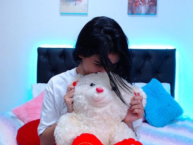 DeisyWest - Live sexe cam - 12474636