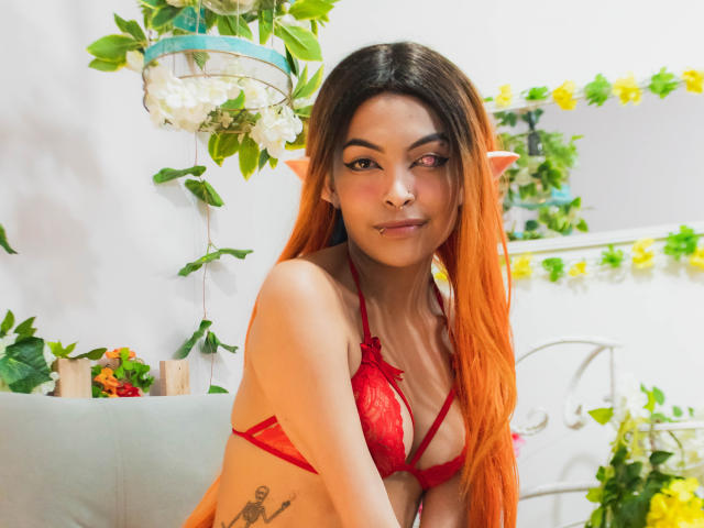 PrettyBeatrice - Live sex cam - 12489644