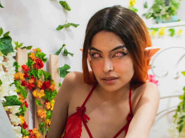 PrettyBeatrice - Live sex cam - 12489660