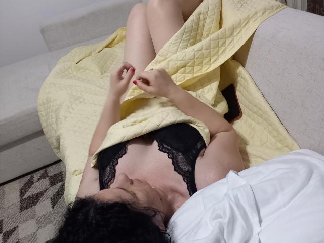 KinkyKosmina - Sexe cam en vivo - 12490328