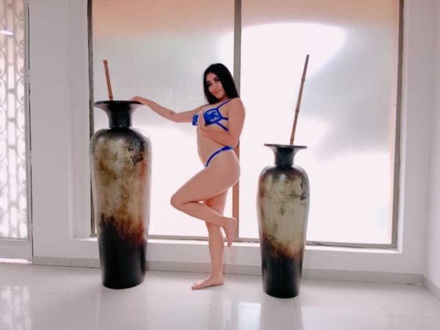DaphneTaylor - Live porn &amp; sex cam - 12500500