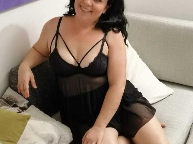 WildLatinCouple - Sexe cam en vivo - 12500764