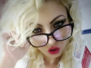 SquirtyAngelina - Live porn & sex cam - 12503504