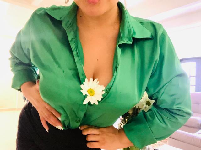 AlisGourmande - Live porn &amp; sex cam - 12505320