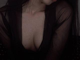 DanniaTovar - Live porn & sex cam - 12522220