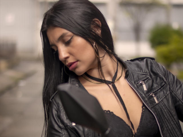 IsabellaColledani - Sexe cam en vivo - 12522700