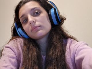 WinnieJuicy - Live sex cam - 12546676