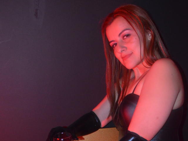 PerlaDivaio - Live sex cam - 12551432