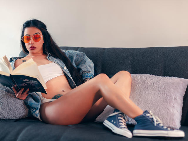 HannahBlack - Live sexe cam - 12578256