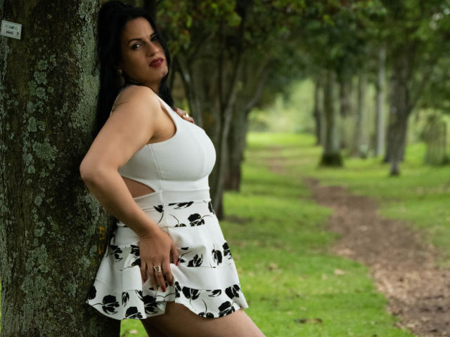 LizaRussell - Live porn &amp; sex cam - 12584248