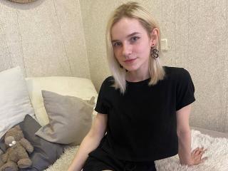 AbigailMorrison - Live porn &amp; sex cam - 12589816