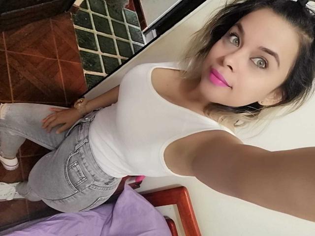 NinnaCicilia - Live sex cam - 12593948