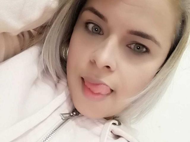 NinnaCicilia - Live sex cam - 12593952