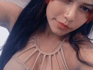 MichellV - Live sex cam - 12605680