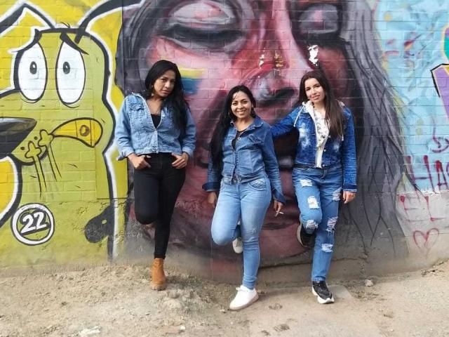 LatinLesbian - Live sex cam - 12672920