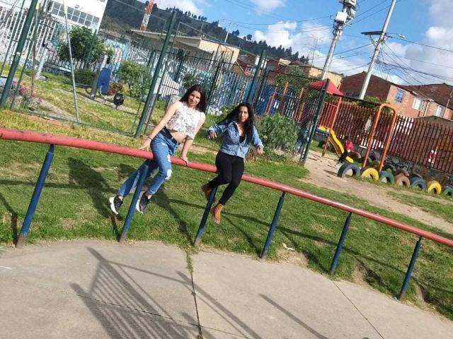 LatinLesbian - Live sexe cam - 12673024