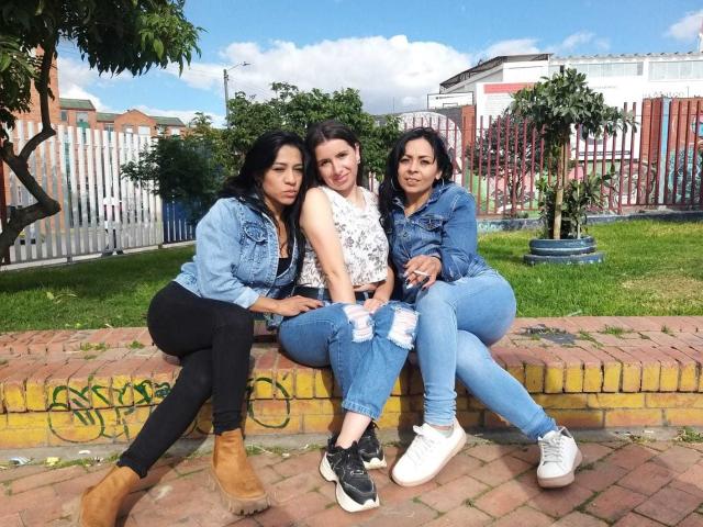 LatinLesbian - Live sexe cam - 12673072