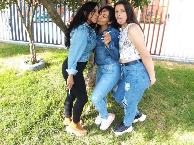 LatinLesbian - Live sexe cam - 12673132