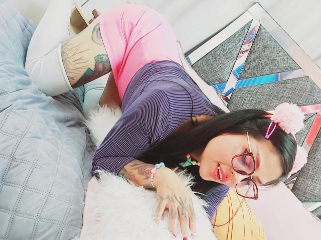 VeronaHellsing - Live sex cam - 12676236