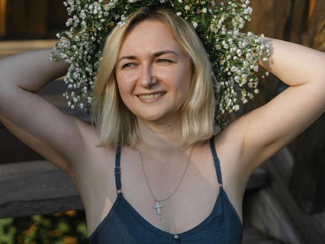 IvannaRich - Live sex cam - 12696620