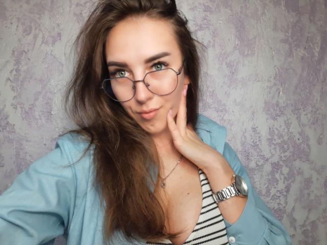 KaleyReed - Live Sex Cam - 12698072