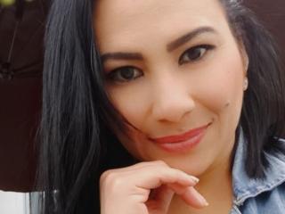 JuliRamirezX - Live Sex Cam - 12703352