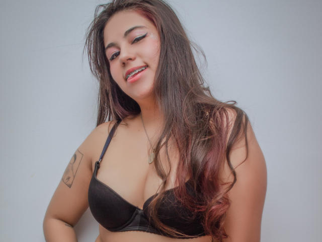 LiliFros - Live sex cam - 12731180