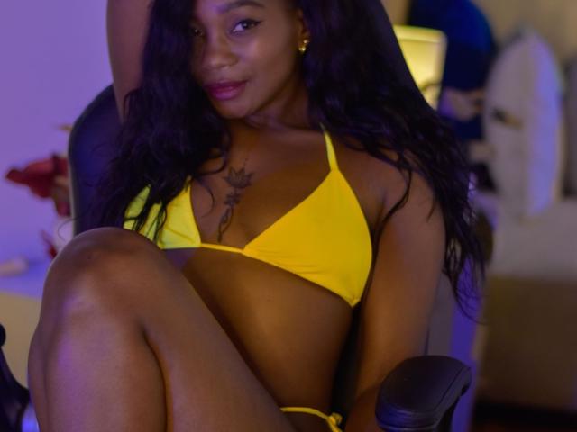 AleeshaEvans - Live Sex Cam - 12738756