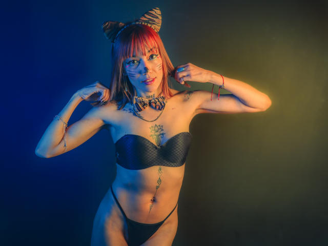 VeronicaSmyth - Live porn &amp; sex cam - 12747636