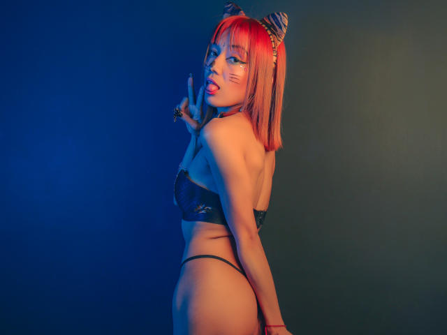 VeronicaSmyth - Live porn &amp; sex cam - 12747768