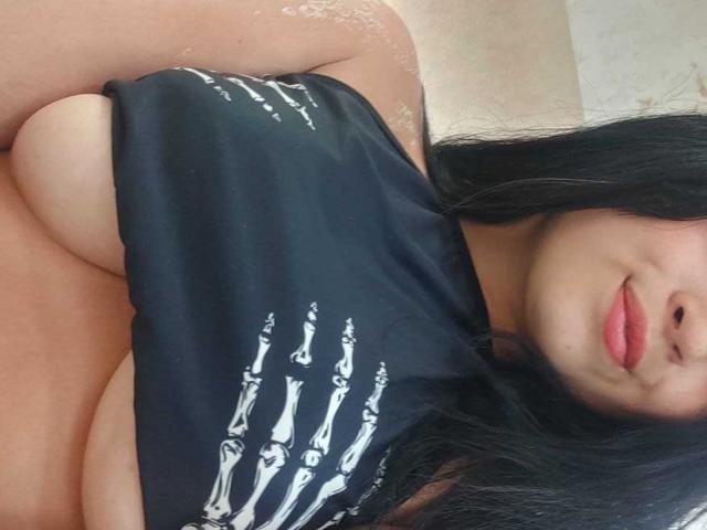 MeganButler - Live sex cam - 12749476