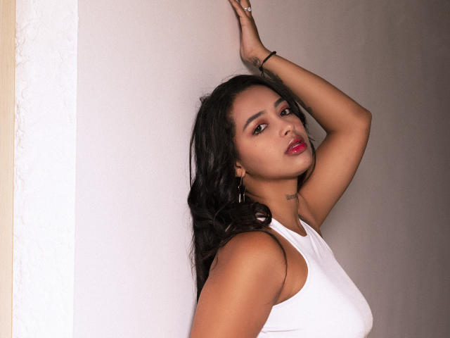 AriadnaSimmons - Live Sex Cam - 12749692
