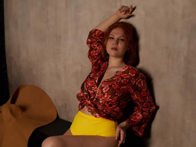 FionaPlayful - Live sex cam - 12767840