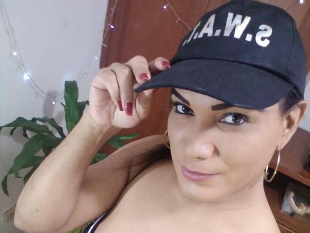 EmilyBigHot - Sexe cam en vivo - 12769960