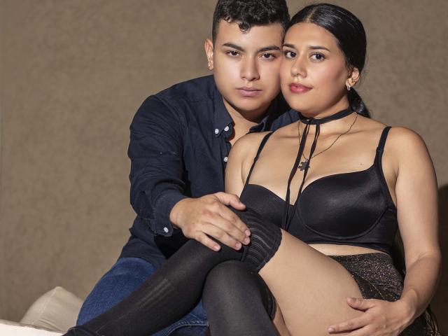 EmiliAndJames - Live porn &amp; sex cam - 12779092