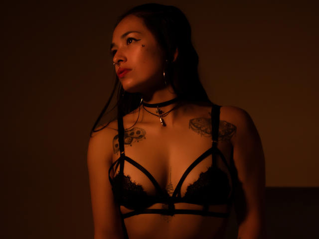 AlixColeman - Sexe cam en vivo - 12784504