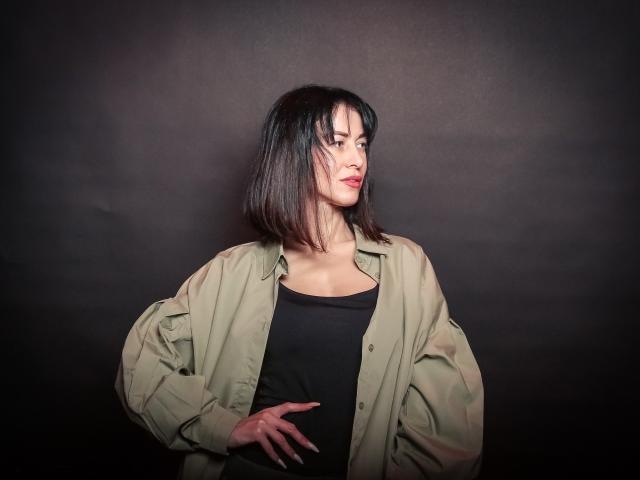 LinaKarozich - Live sexe cam - 12790176