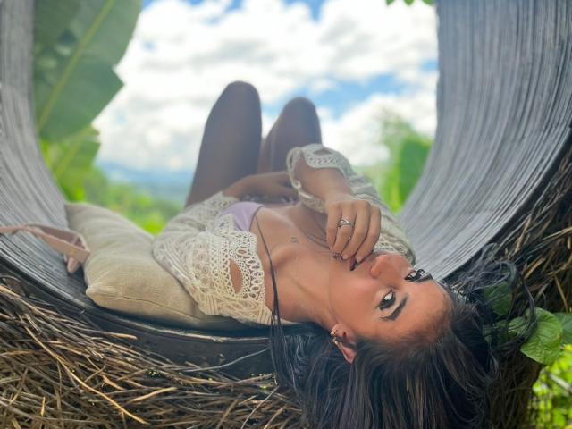 CamileLopez - Live sex cam - 12797224