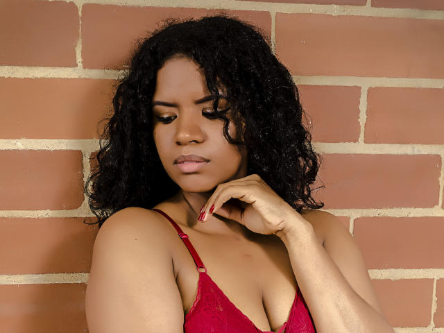 EllieAlvex - Live Sex Cam - 12799024