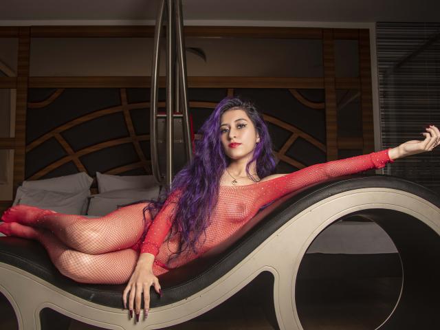JuliaJobs - Live sexe cam - 12820084