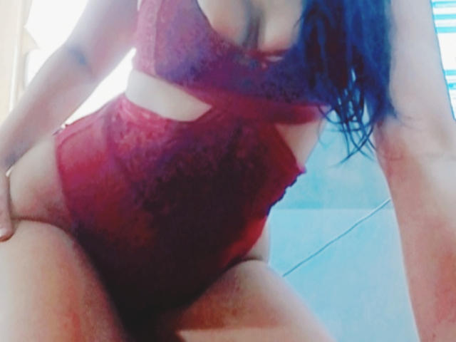 TarahDustin - Live sex cam - 12820900