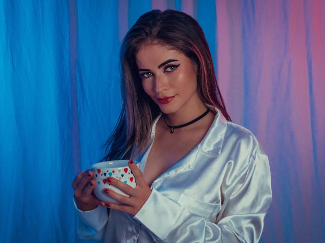 EmiliaMilan - Live sexe cam - 12821804