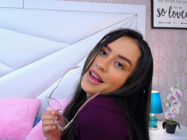 KyliieEvans - Live sexe cam - 12827124