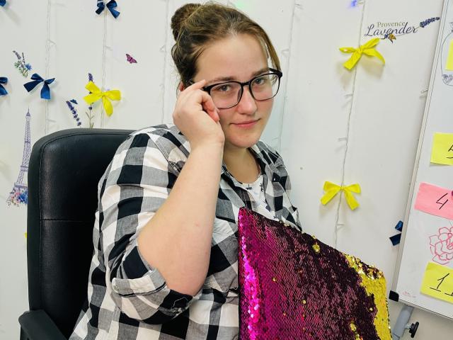 DaniellaGraceZZ - Live sex cam - 12831780