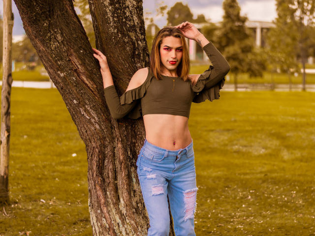 LaurynsKalii - Live sex cam - 12857464