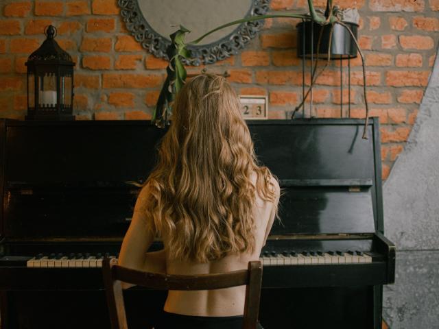 GynBerry - Live sexe cam - 12863284