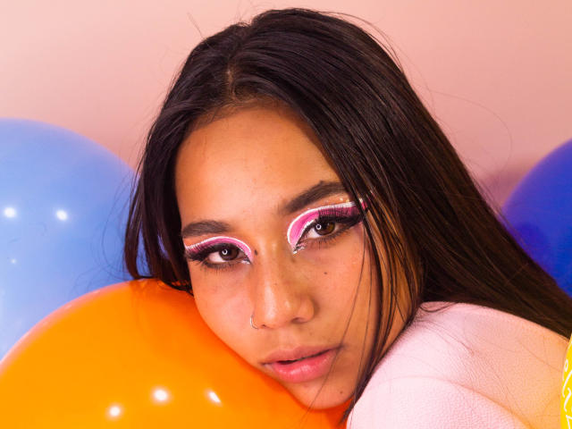 CharlotteWilliams - Live porn &amp; sex cam - 12898996