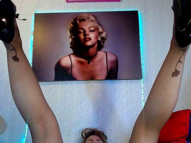 KhrystineBrulant - Live sex cam - 12910652