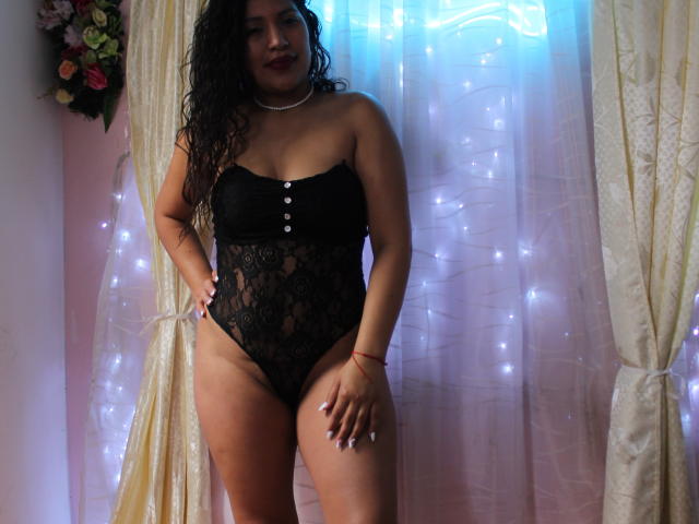 KendallSweetz - Live sex cam - 12912708
