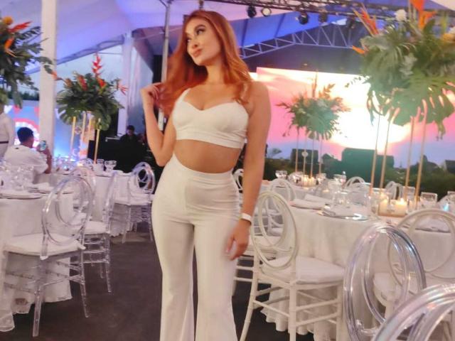 SusieThompson - Live Sex Cam - 12924024